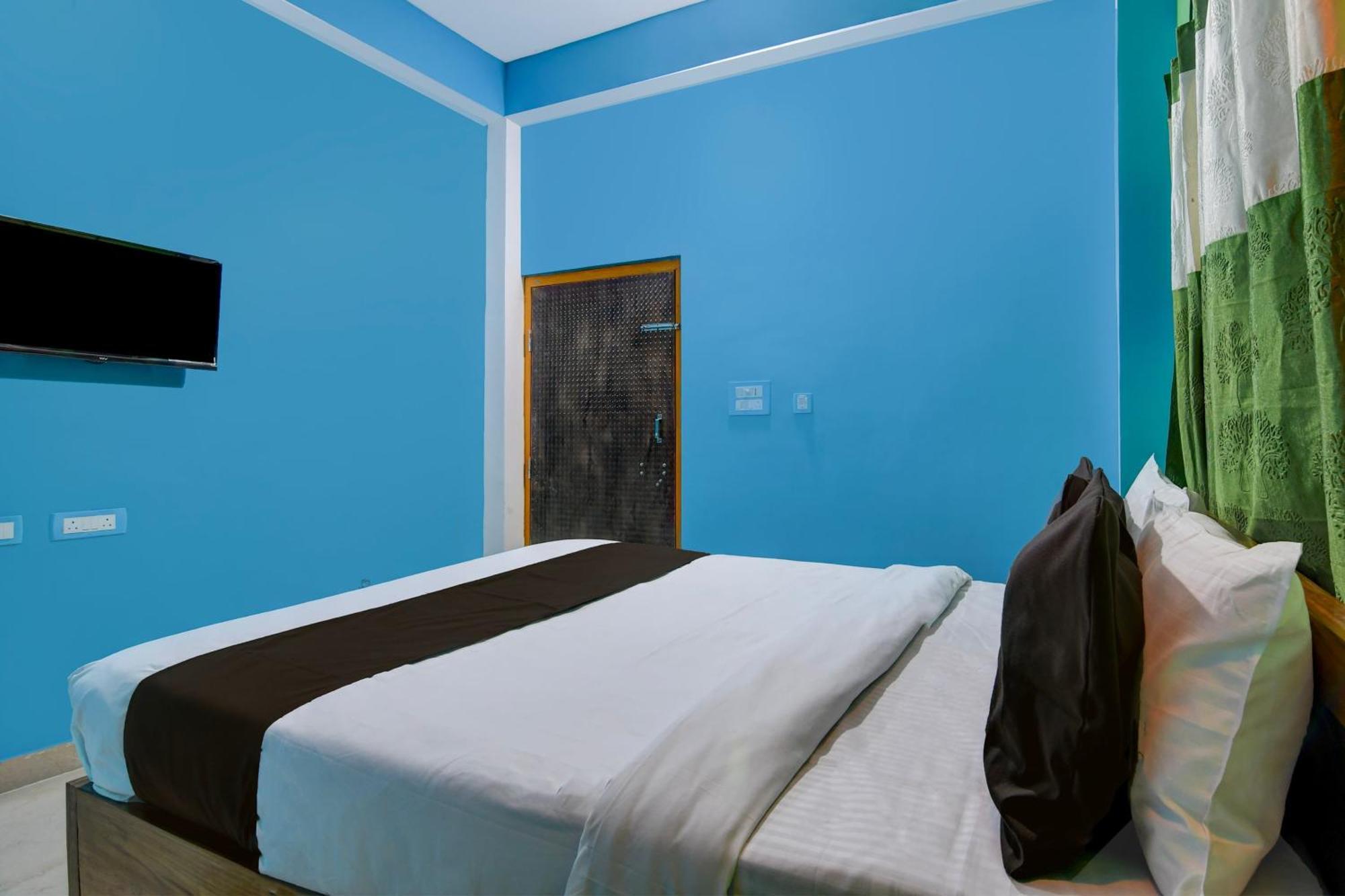 Hotel O Blue Valley Khandagiri ภายนอก รูปภาพ