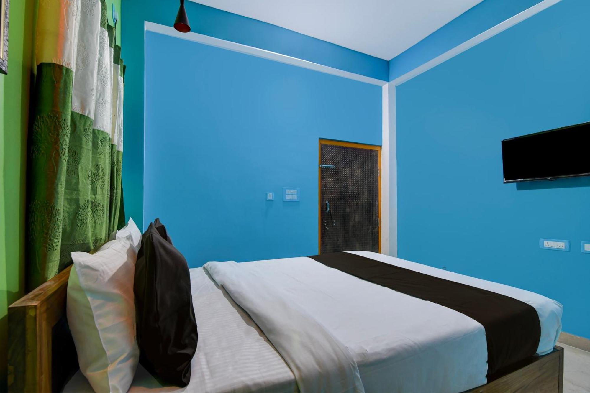 Hotel O Blue Valley Khandagiri ภายนอก รูปภาพ