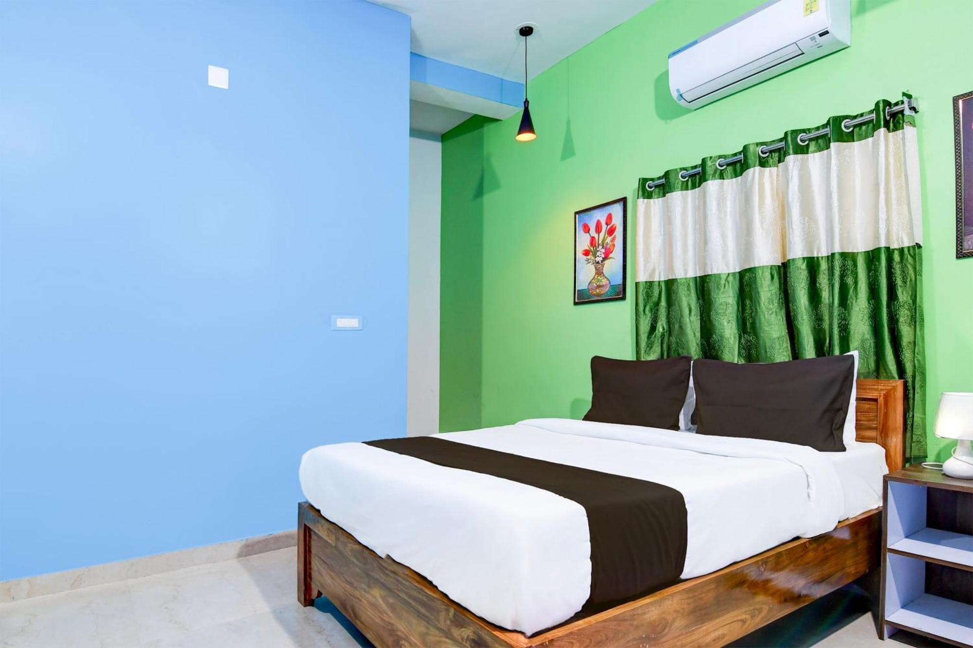Hotel O Blue Valley Khandagiri ภายนอก รูปภาพ
