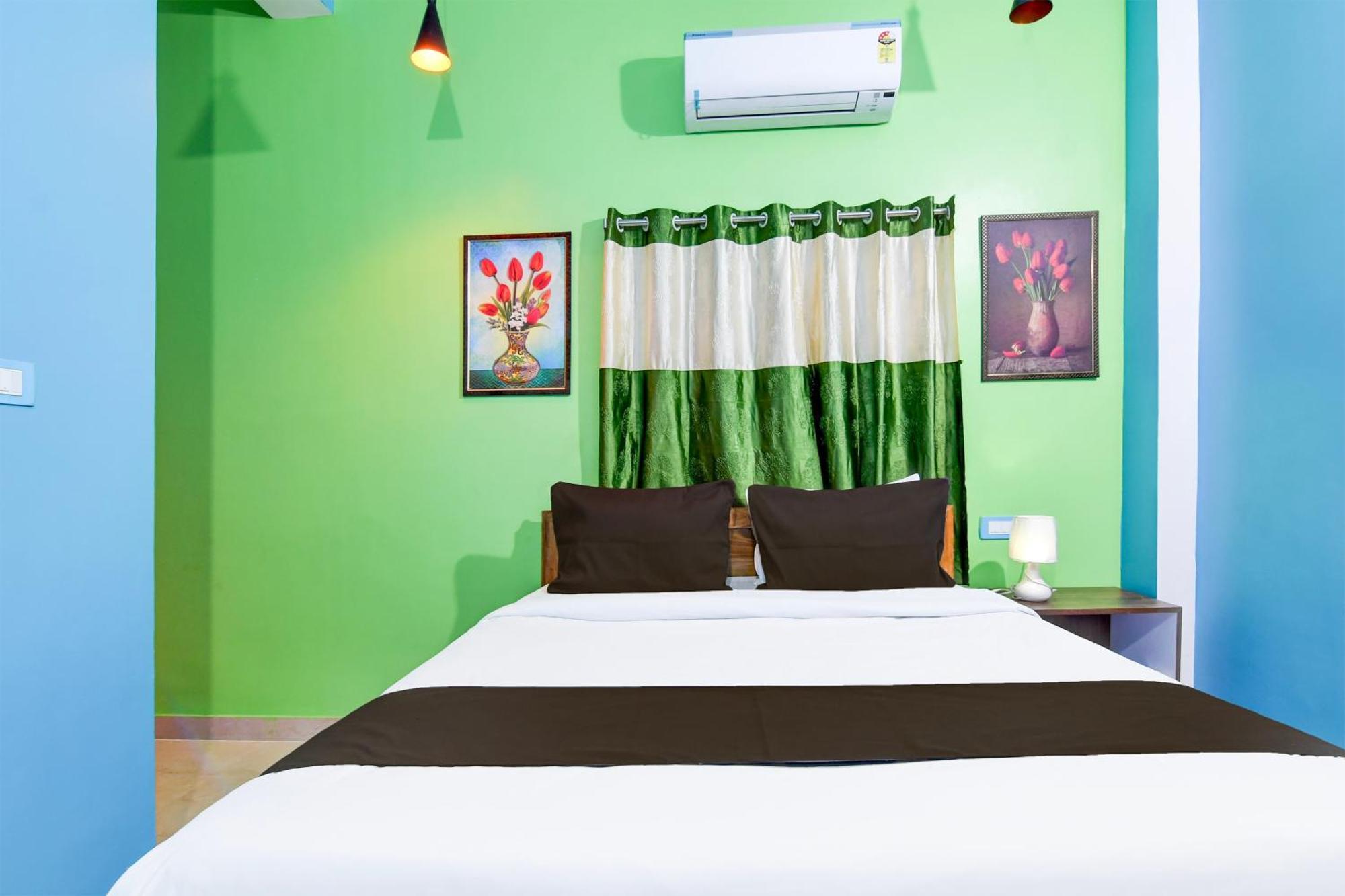 Hotel O Blue Valley Khandagiri ภายนอก รูปภาพ